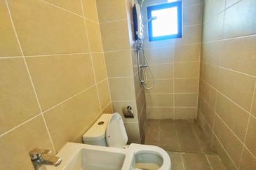 Emira Residence @ Shah Alam