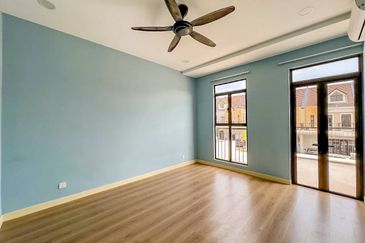 Monet Springtime @ Sunsuria City