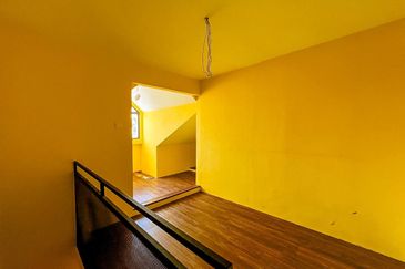 Monet Springtime @ Sunsuria City