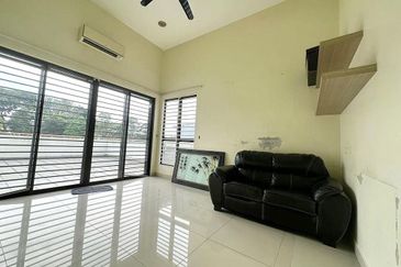 Jalan Cemara, Bandar Botanik