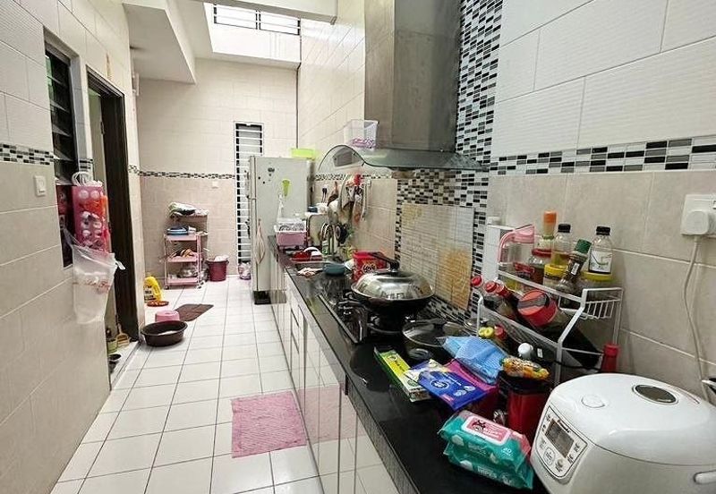 Jalan Cemara, Bandar Botanik