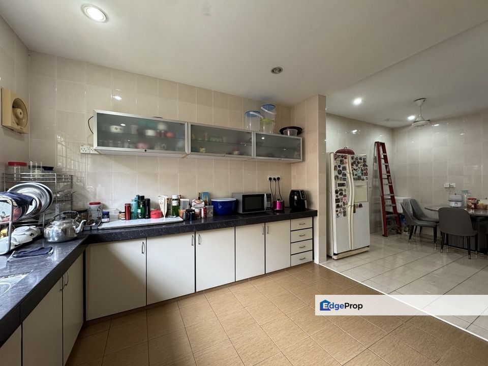 Equine Park Strategic Location and Nice Unit, Selangor, Seri Kembangan