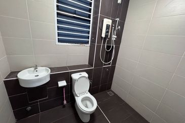 Seri Austin Luxury Apartment