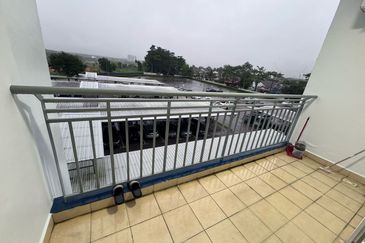 Seri Austin Luxury Apartment