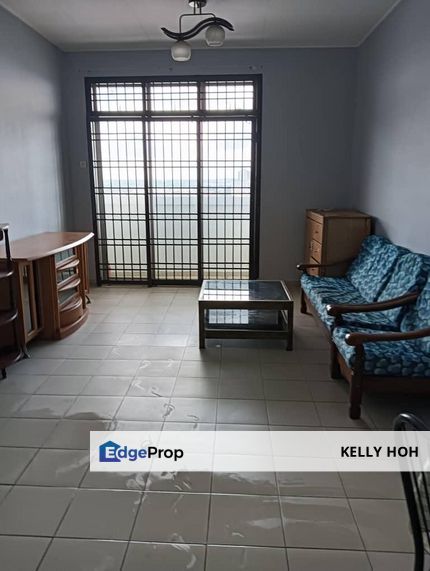 Lake View suite Apartment @ Austin Perdana J.B, 3 Rooms 2 Bath, Partial Furnished, For Rent , Johor, Johor Bahru
