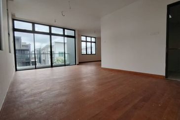 Winter Pavilion @ Taman Nusa Sentral