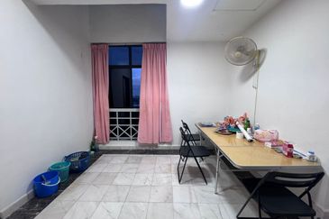 Mewah View Luxurious Apartments