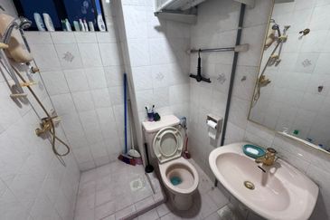 Mewah View Luxurious Apartments