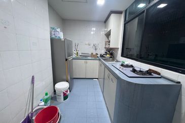 Mewah View Luxurious Apartments