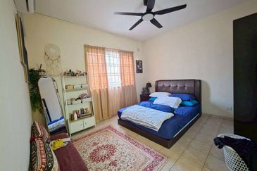 Prima Regency (Kensington Court)