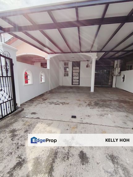Taman Bukit Indah Johor, Double Storey House, 4 Bedrooms 3 Bathrooms, Freehold, Non-Bumi Lot, Renovated Unit, Intermediate Lot, For Sale , Johor, Johor Bahru