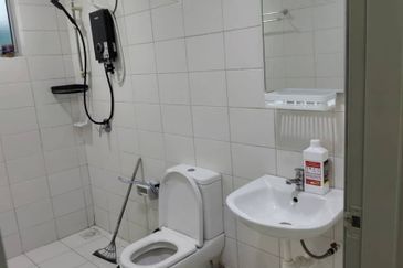 Dedaun Hijau (Greenfield Regency)