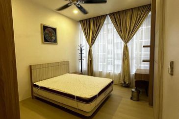 Dedaun Hijau (Greenfield Regency)