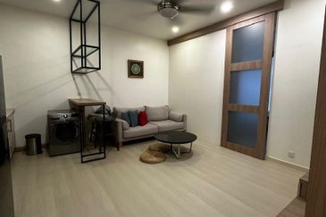 Dedaun Hijau (Greenfield Regency)