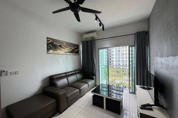 Meridin Bayvue Apartment