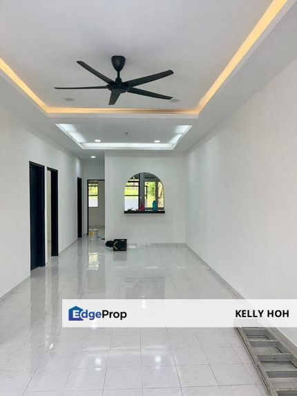 Jalan Senai Utama, Taman Senai Utama Johor, Single Storey Terrace House, 3 Rooms 2 Bath, Freehold, Non-Bumi Lot, Renovated Unit, For Sale , Johor, Senai