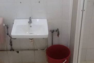 Lily & Jasmine Apartment