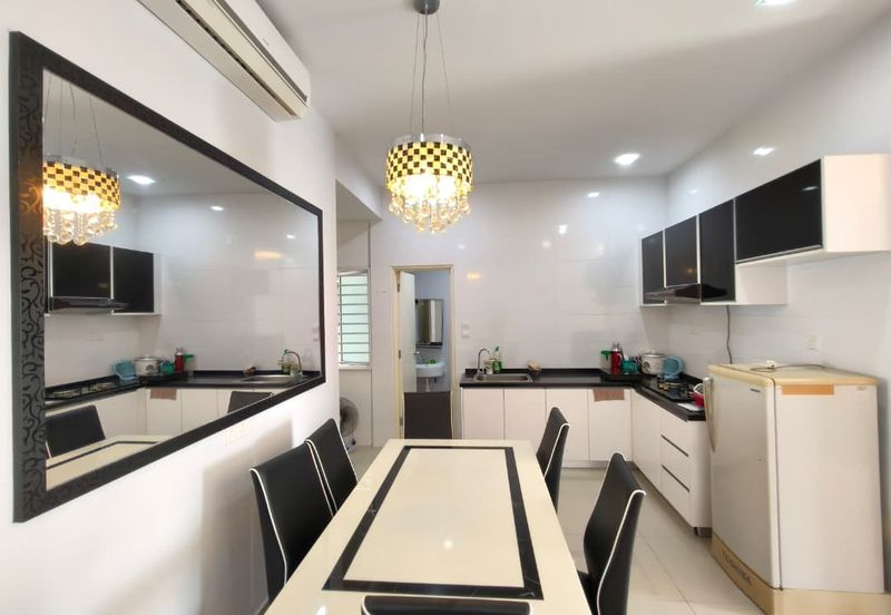 Nusa Heights (Nusa Puncak)