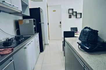 Dedaun Hijau (Greenfield Regency)