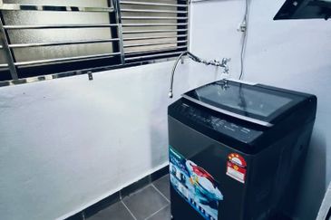 Dedaun Hijau (Greenfield Regency)