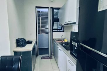 Dedaun Hijau (Greenfield Regency)