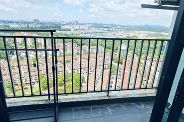 Dedaun Hijau (Greenfield Regency)