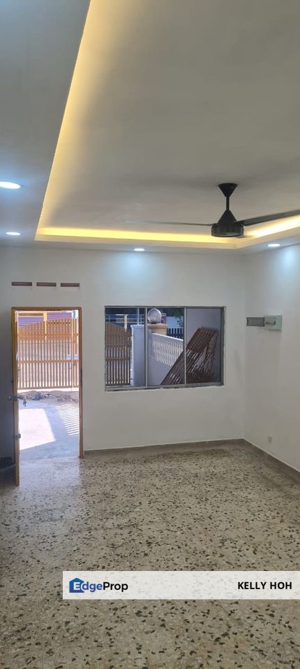 Jalan Perwira, Taman Ungku Tun Aminah Skudai, Single Storey Terrace House, 3 Rooms 2 Bath, Partial Furnished, For Rent , Johor, Skudai