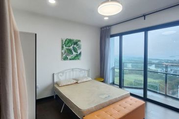 Almas Suites @ Puteri Harbour