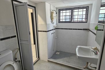 Seri Mutiara Apartment, Bandar Baru Seri Alam