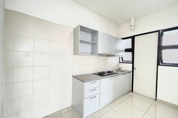 Dedaun Hijau (Greenfield Regency)