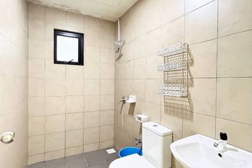 Dedaun Hijau (Greenfield Regency)