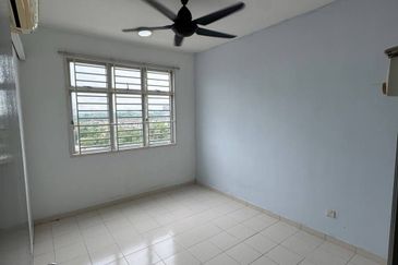 Villa Krystal, Bandar Selesa Jaya