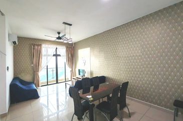 D'Summit Residences @ Kempas Utama