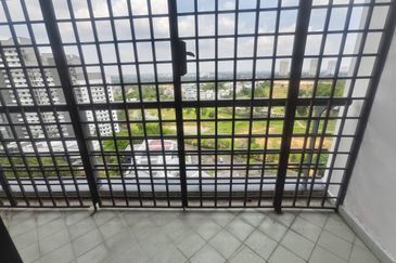 Seri Mutiara Apartment, Bandar Baru Seri Alam