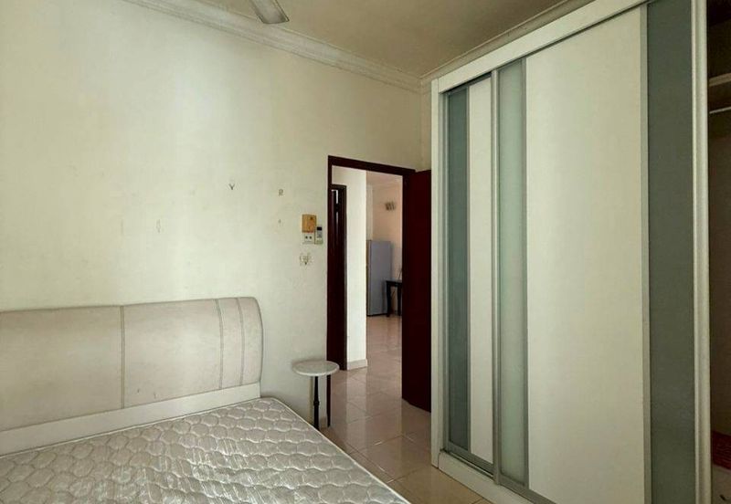 Sri Samudera Seaview Residence Suites