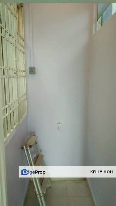 Lake View Suite Apartment @ Taman Mount Austin Johor, 2 Bedrooms 2 Bathrooms, Partial Furnished as picture, For Rent , Johor, Johor Bahru