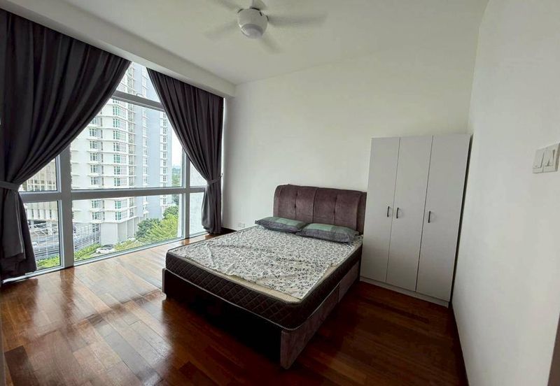 Paradiso Nuova Medini