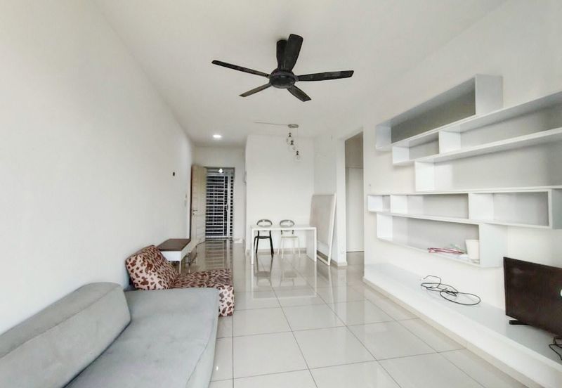 Seasons Luxury Apartments @ Amara Larkin