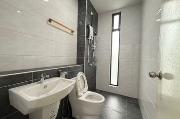 The Straits View Residences