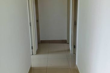 Meridin Bayvue Apartment