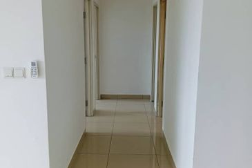 Meridin Bayvue Apartment