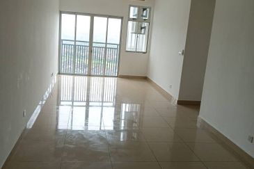 Meridin Bayvue Apartment