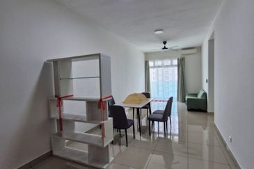 Meridin Bayvue Apartment