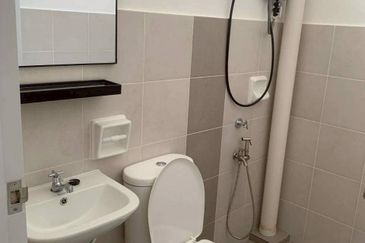 Erica @ Meridin East