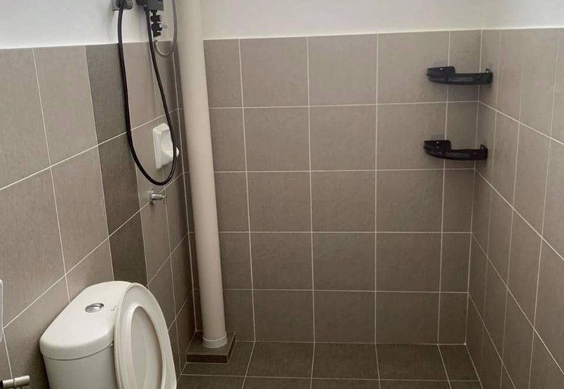 Erica @ Meridin East