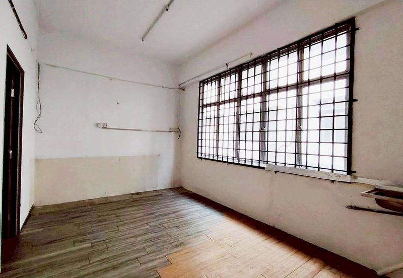 Bandar Baru Seri Alam