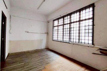 Bandar Baru Seri Alam