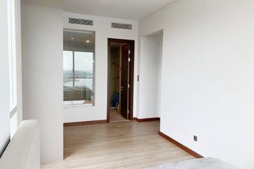 Puteri Cove Residences