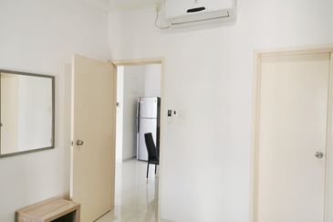 D'Summit Residences @ Kempas Utama