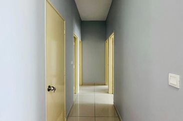 The Pinnacles (Pinnacle Tower)